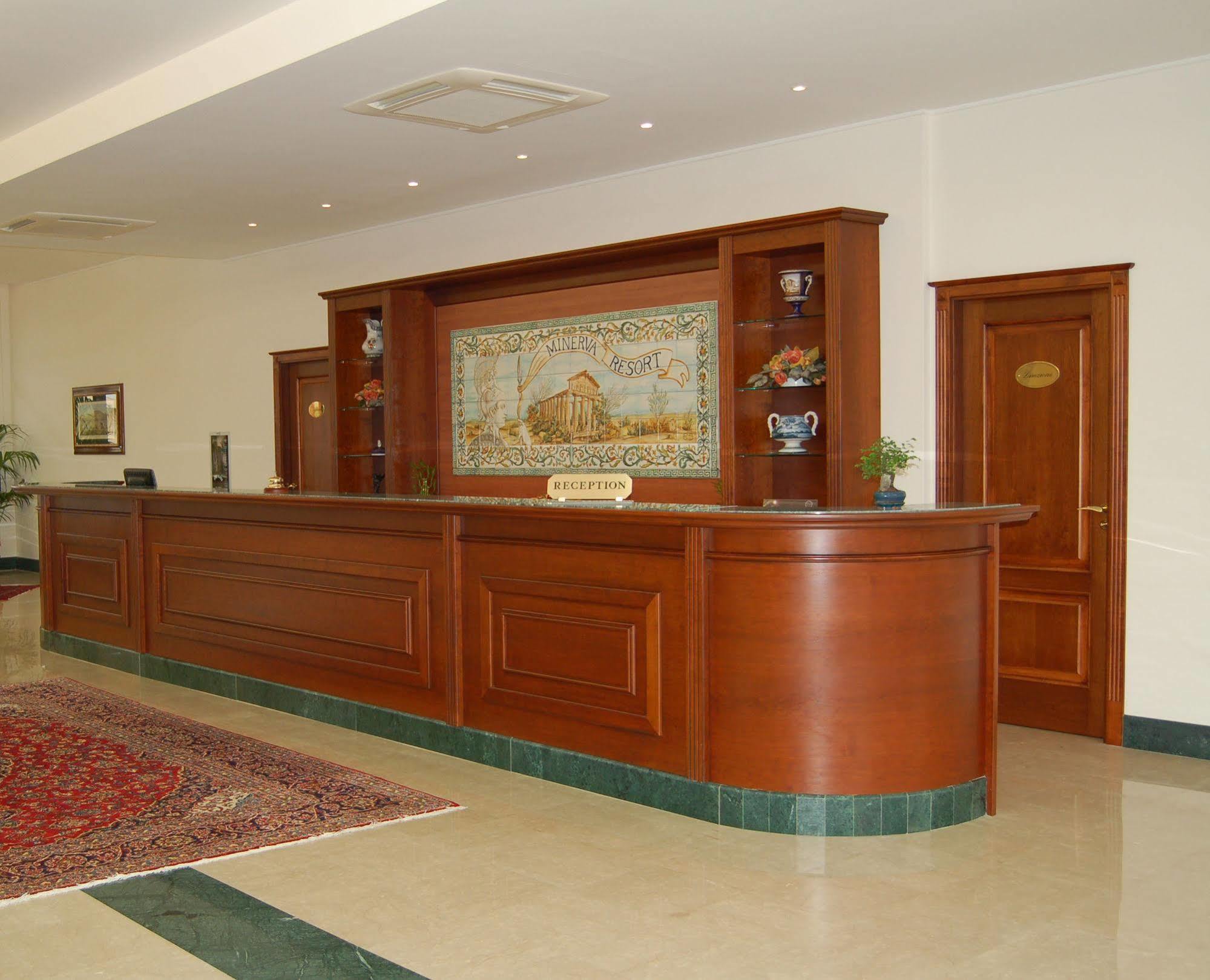 Minerva Resort Hotel Пестум Экстерьер фото